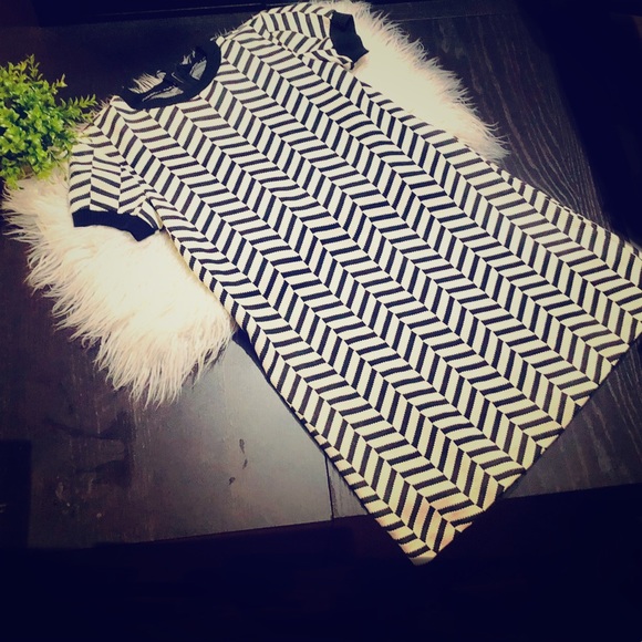 🦓Zara🦓 Geometric Argyle Print Dress - Picture 3 of 8